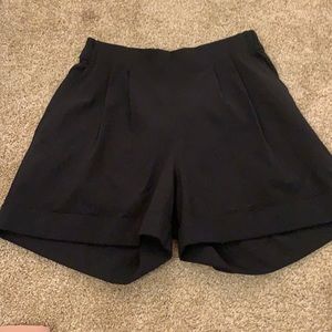 Black Lululemon shorts